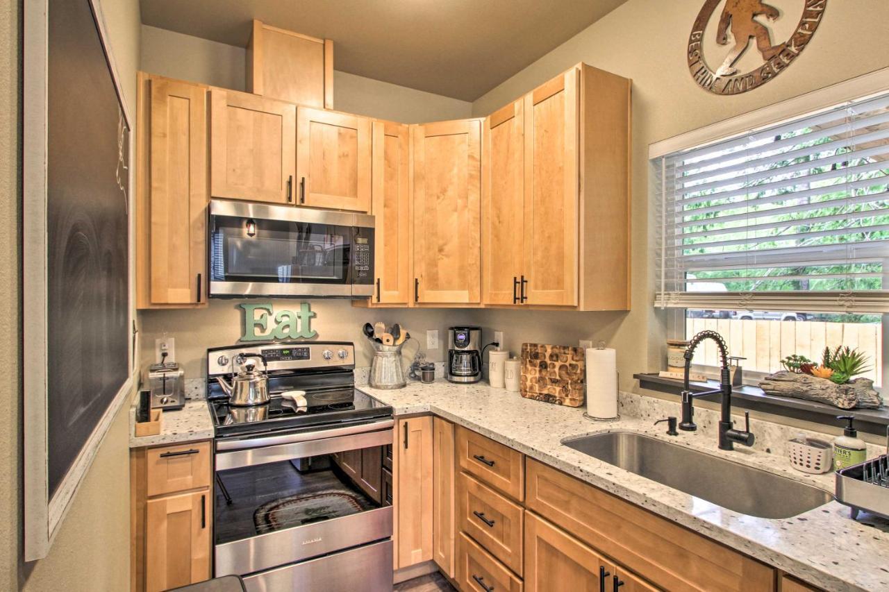 Cozy Cabin - 5 Miles To Mt Rainier National Park! أشفورد المظهر الخارجي الصورة